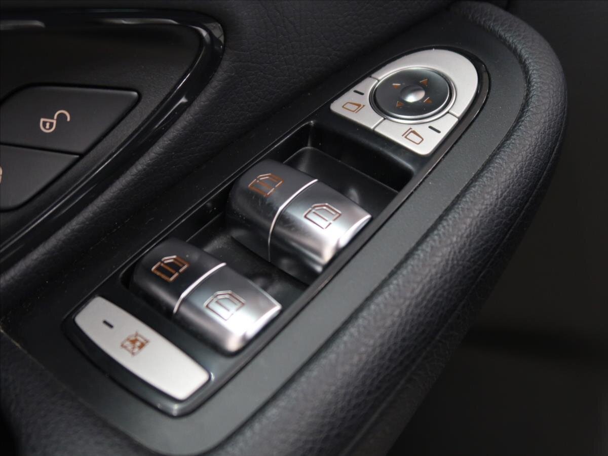 Mercedes-Benz Třídy C Kombi 1,6 l 118 kw