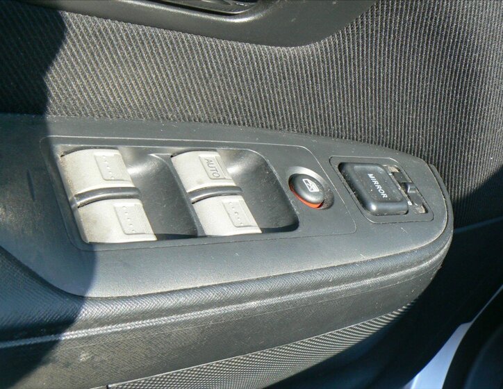 Honda CR-V Ostatní 2,0 l 110 kw