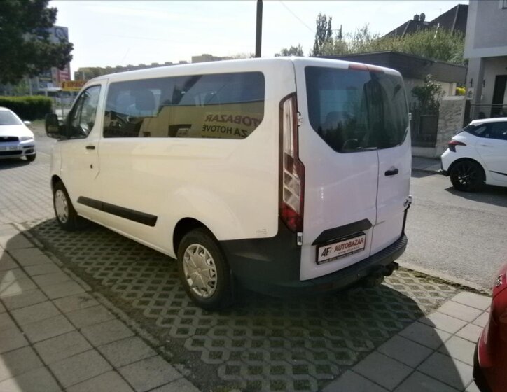 Ford Transit Custom Kombi 2,2 l 114 kw