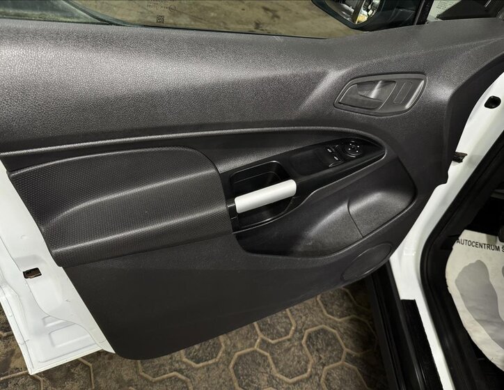 Ford Transit Connect Ostatní 1,5 l 74 kw