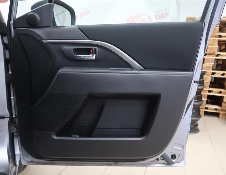 Mazda 5 MPV 1,6 l 85 kw