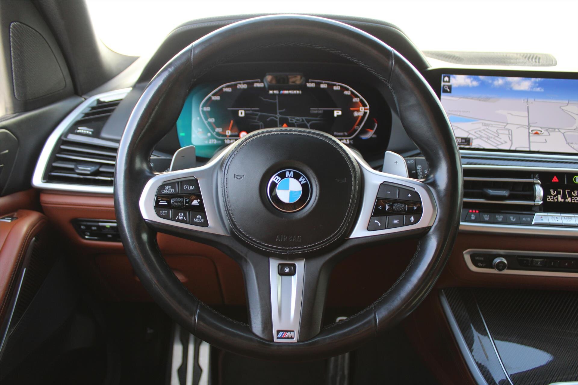 BMW X5 SUV / Terénní 4,4 l 390 kw