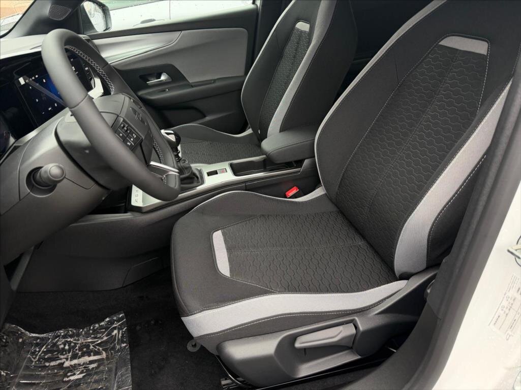 Opel Mokka SUV / Terénní 1,2 l 100 kw