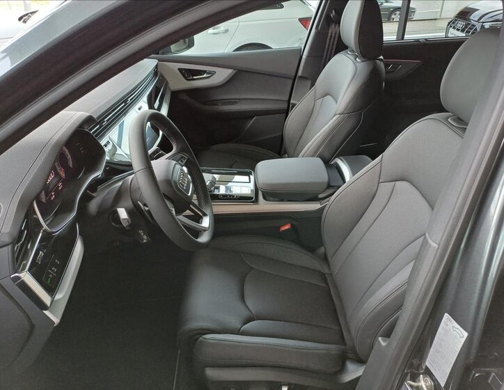 Audi Q7 SUV 3,0 l 210 kw