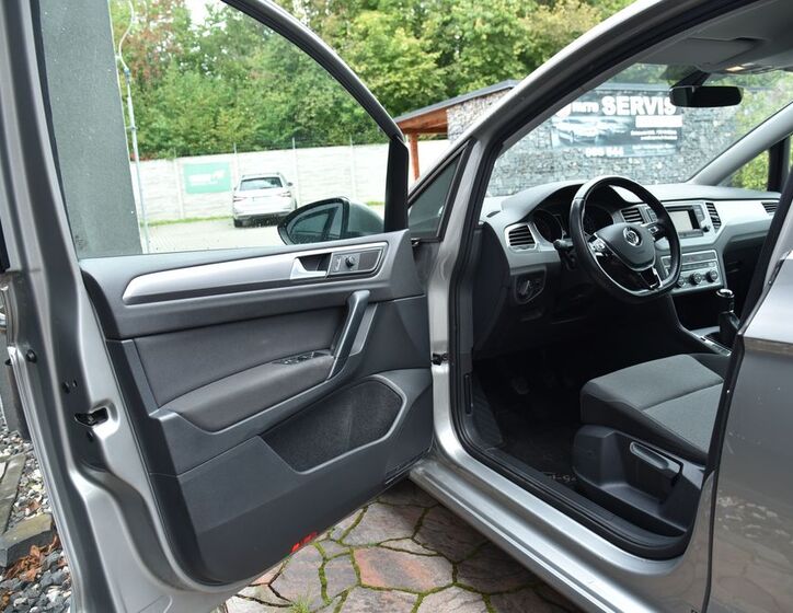 Volkswagen Golf Sportsvan 13