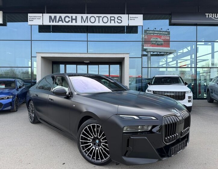 BMW Řada 7 Sedan / Limuzína 3,0 l 360 kw
