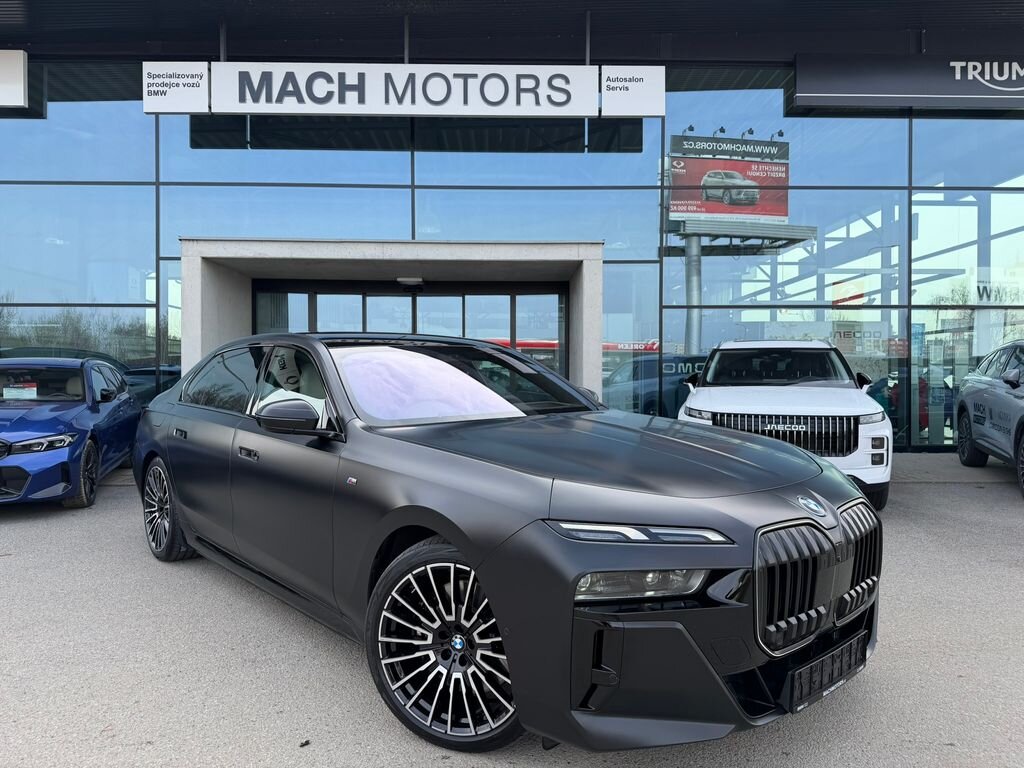 BMW Řada 7 Sedan / Limuzína 3,0 l 360 kw