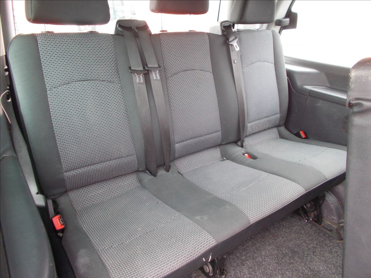 Mercedes-Benz Vito MPV 2,1 l 70 kw