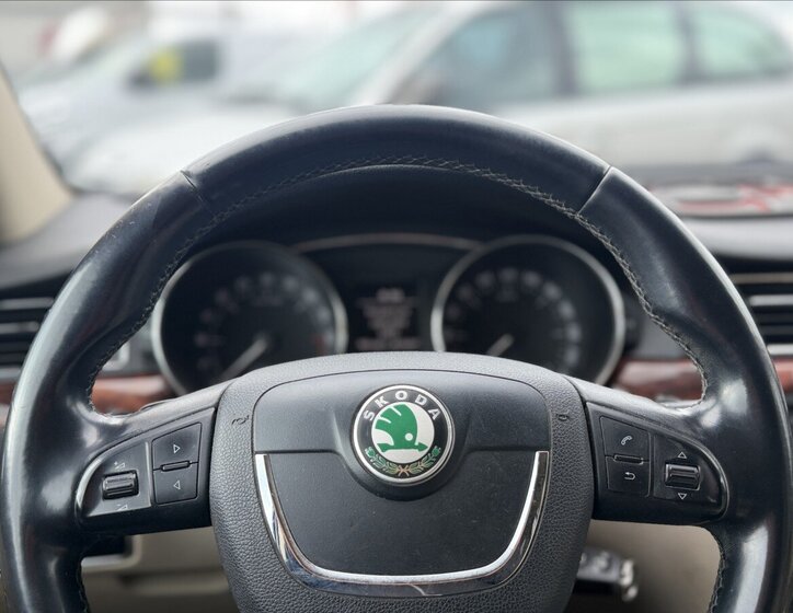 Škoda Superb Kombi 2,0 l 125 kw