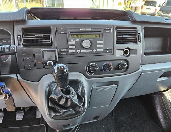 Ford Transit 10