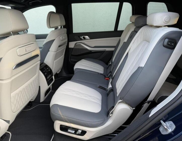 BMW X7 SUV 3,0 l 250 kw