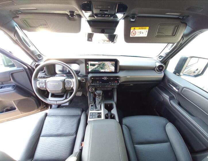 Toyota Land Cruiser 14