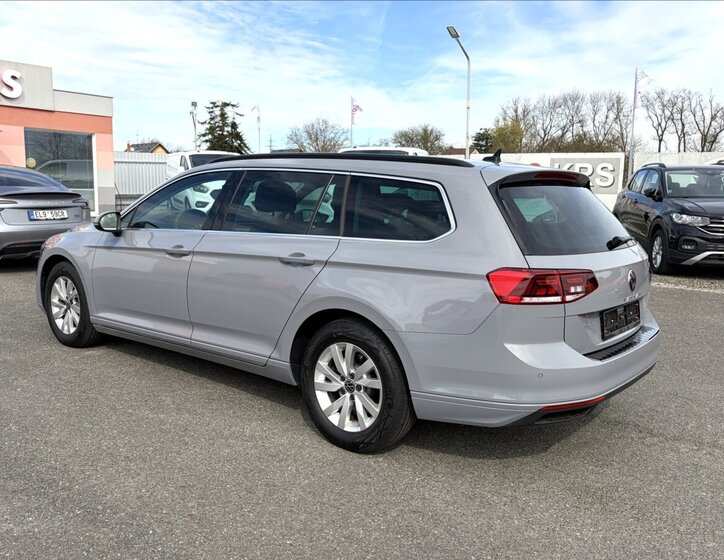 Volkswagen Passat Kombi 2,0 l 110 kw