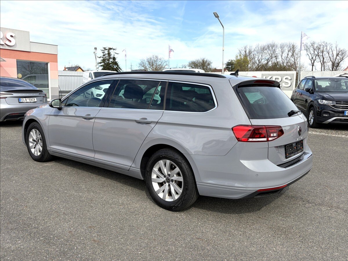 Volkswagen Passat Kombi 2,0 l 110 kw