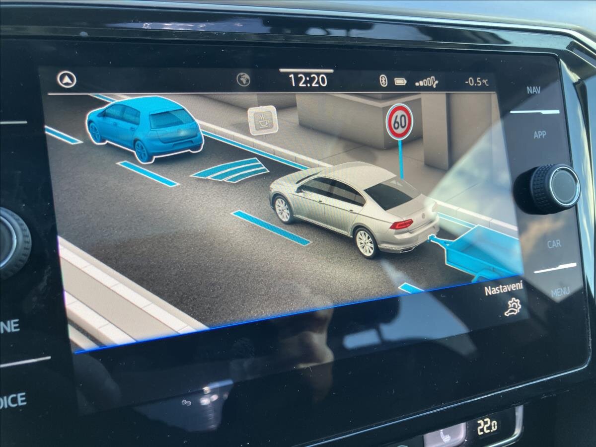 Volkswagen Passat Sedan / Limuzína 2,0 l 110 kw