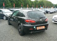 Alfa Romeo 147 Hatchback 1,6 l 77 kw