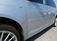 Volkswagen Touran 13