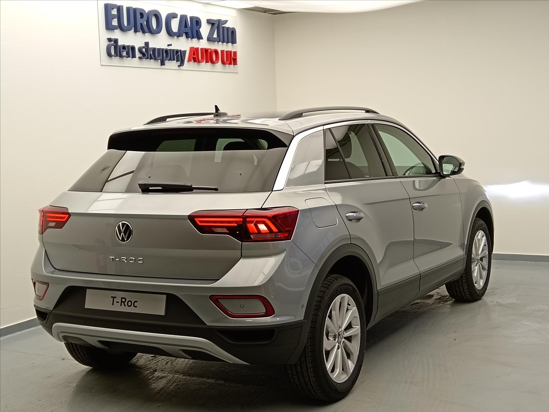 Volkswagen T-Roc SUV / Terénní 1,5 l 110 kw