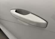 Volvo XC40 SUV / Terénní 1,5 l 120 kw