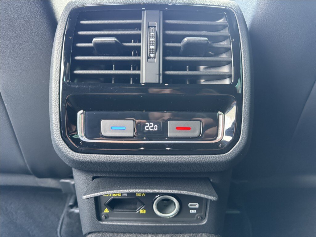 Volkswagen Passat Kombi 1,5 l 110 kw