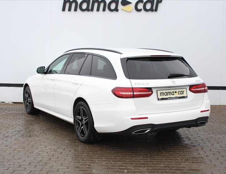 Mercedes-Benz Třídy E Kombi 2,0 l 143 kw