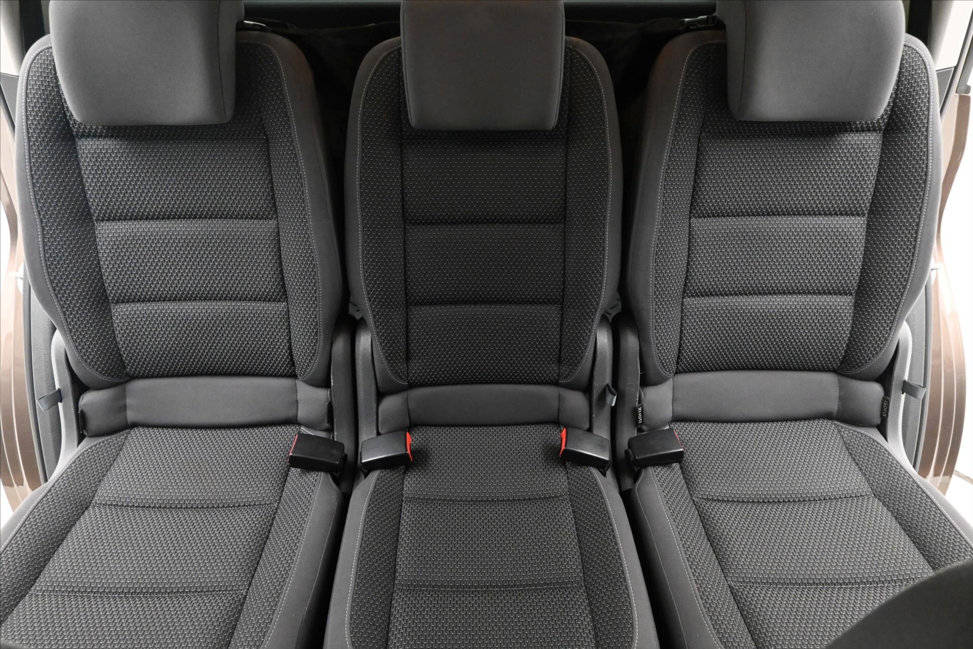 Volkswagen Touran MPV 1,6 l 77 kw