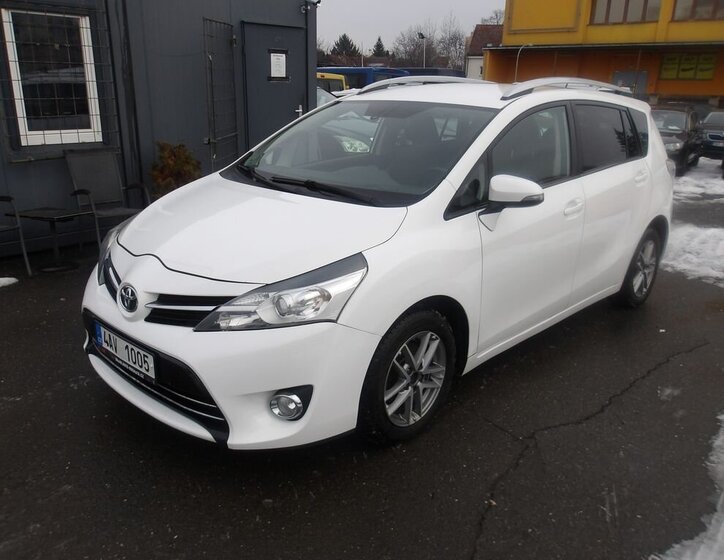 Toyota Verso MPV 1,6 l 82 kw