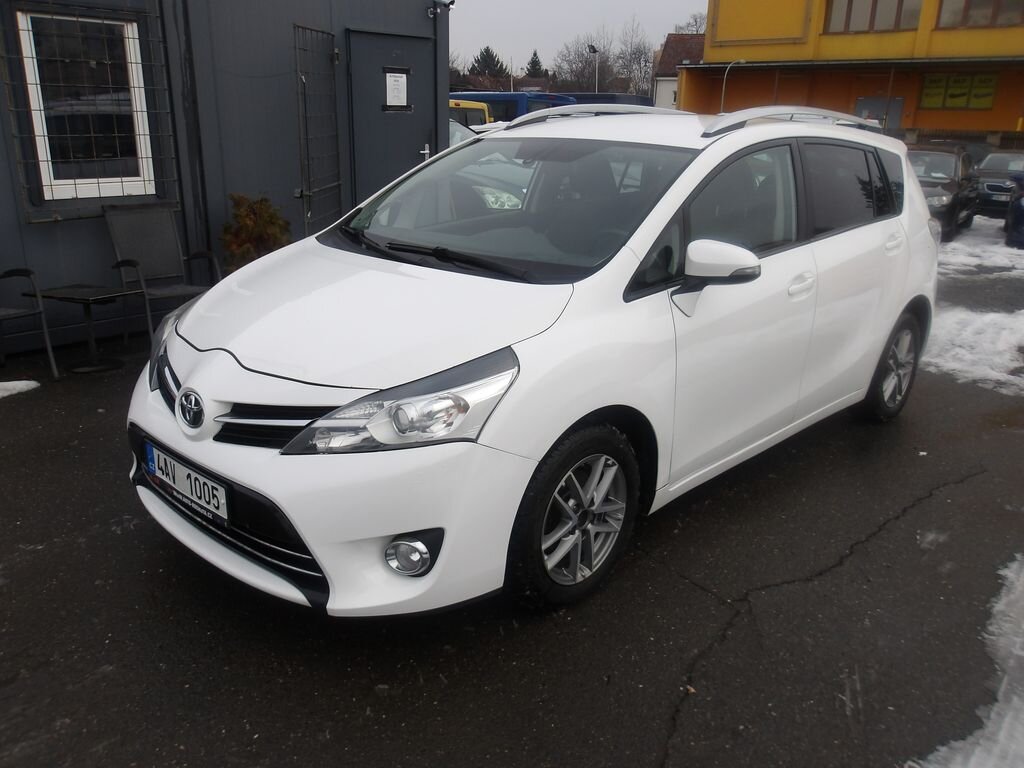 Toyota Verso MPV 1,6 l 82 kw