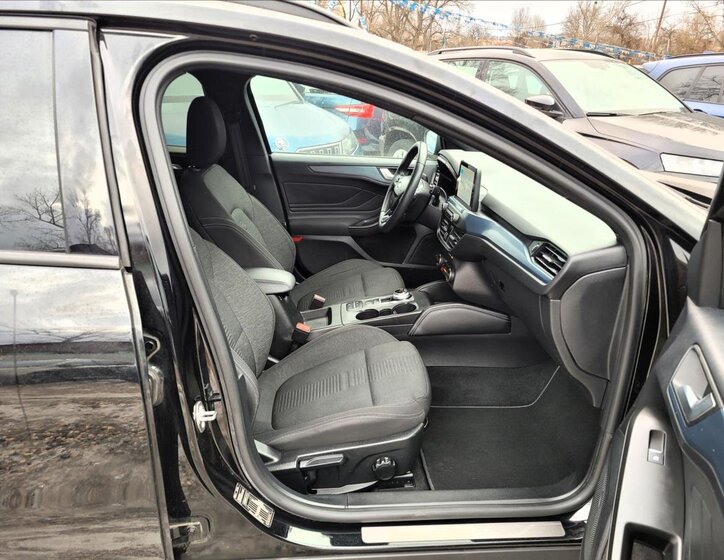 Ford Focus Kombi 1,5 l 88 kw