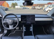 Tesla Model 3 19