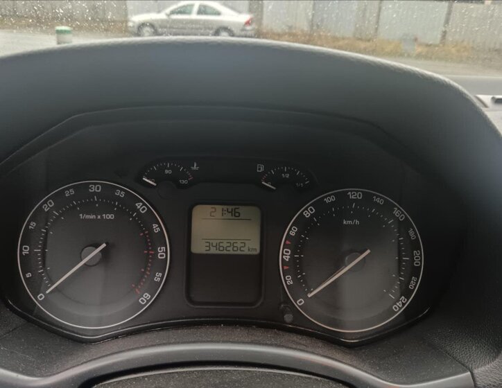 Škoda Octavia Sedan / Limuzína 1,9 l 77 kw