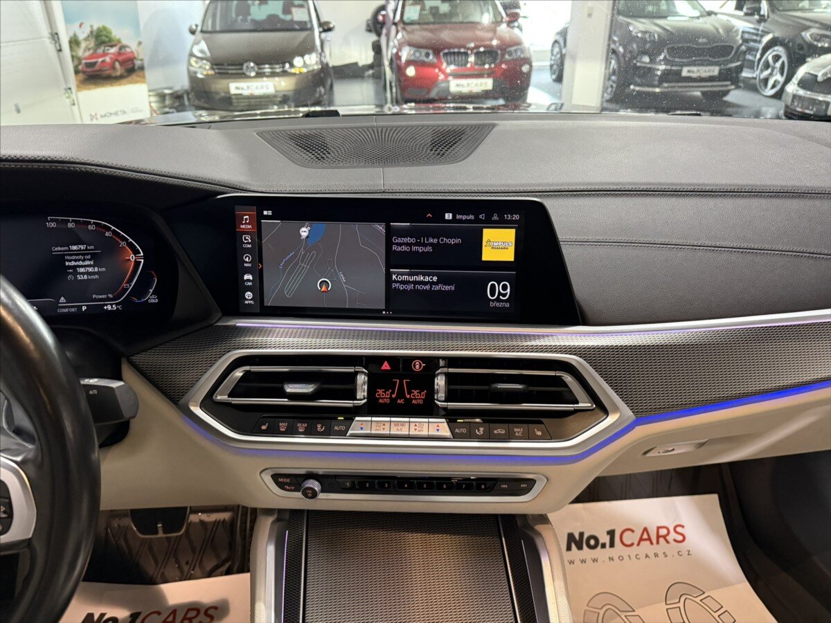 BMW X6 Sedan / Limuzína 3,0 l 250 kw