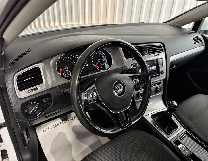 Volkswagen Golf Hatchback 1,4 l 81 kw