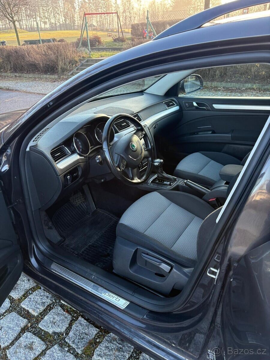 Škoda Superb Kombi 0,0 125 kw