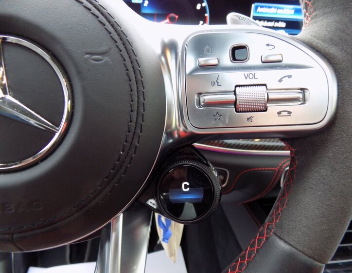 Mercedes-Benz GLE 28