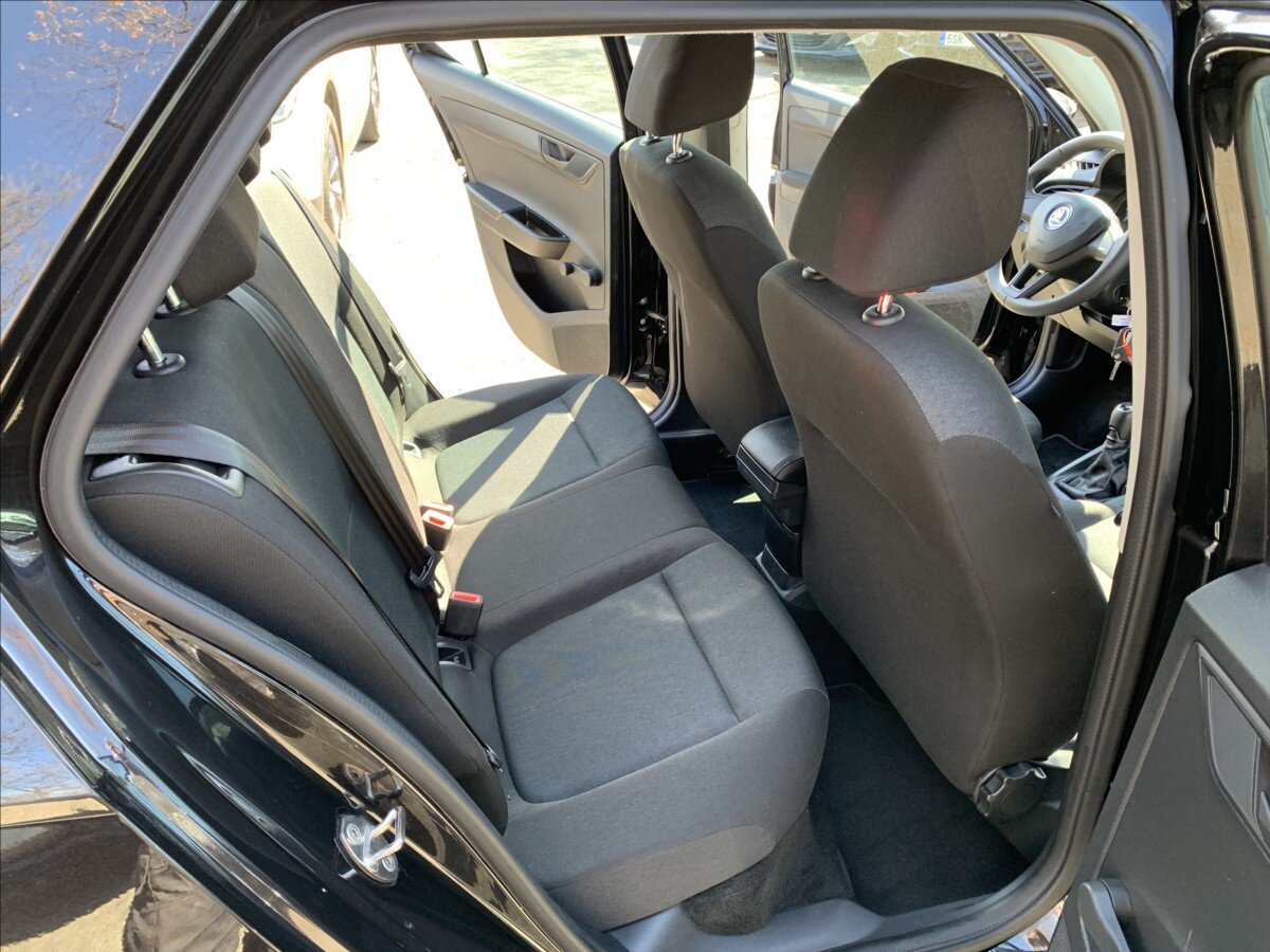 Škoda Fabia Hatchback 999,0 44 kw