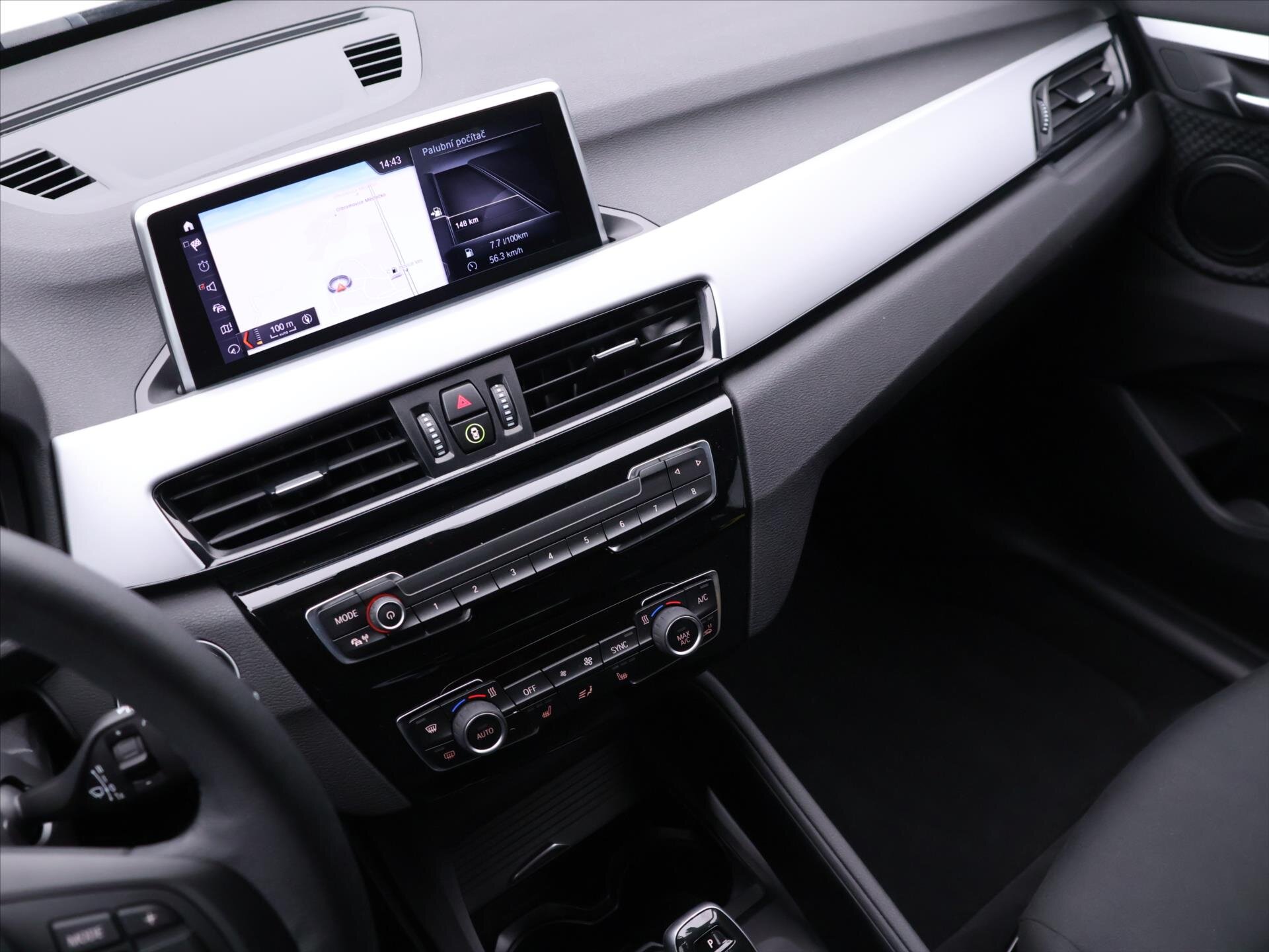 BMW X1 SUV 2,0 l 131 kw