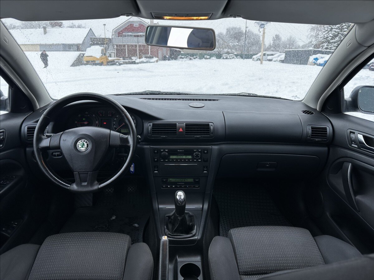 Škoda Superb Sedan 2,0 l 103 kw