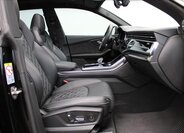 Audi SQ8 30