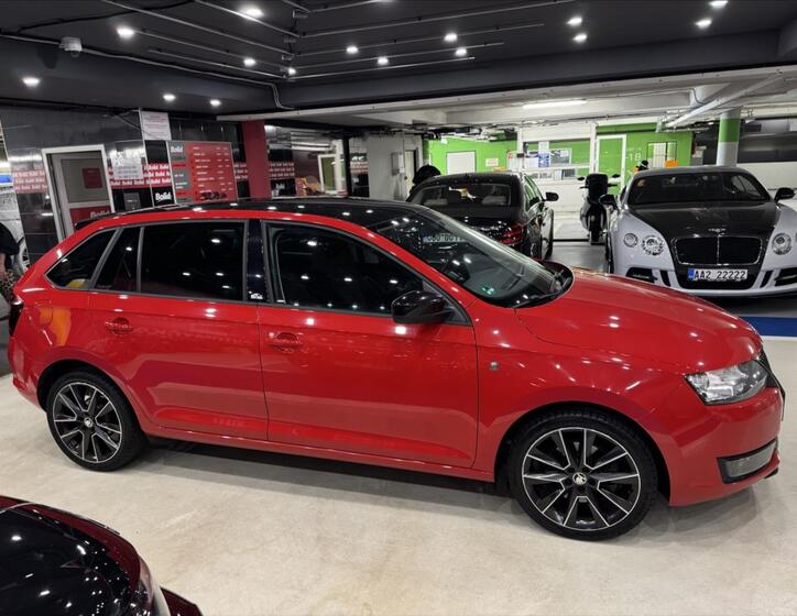 Škoda Rapid 9