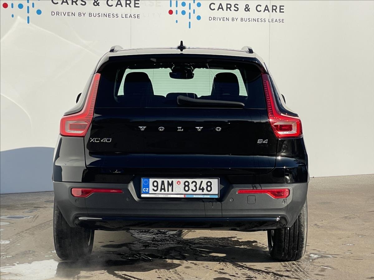 Volvo XC40 SUV 2,0 l 145 kw