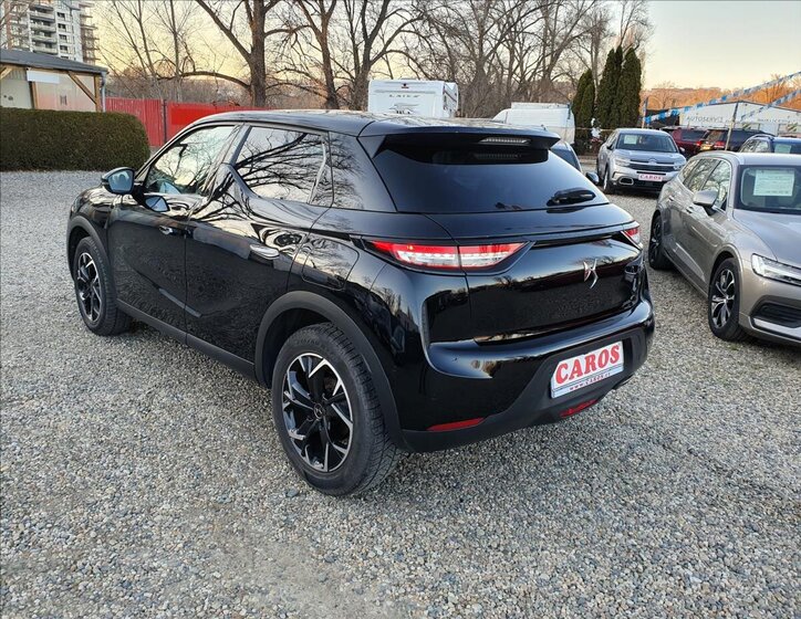 DS Automobiles DS3 Crossback 4
