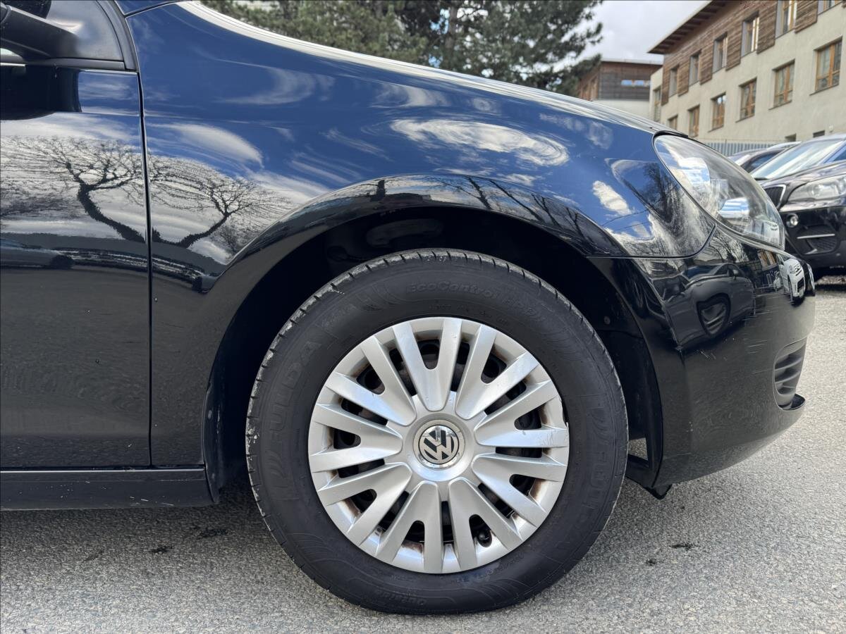 Volkswagen Golf Hatchback 1,6 l 77 kw