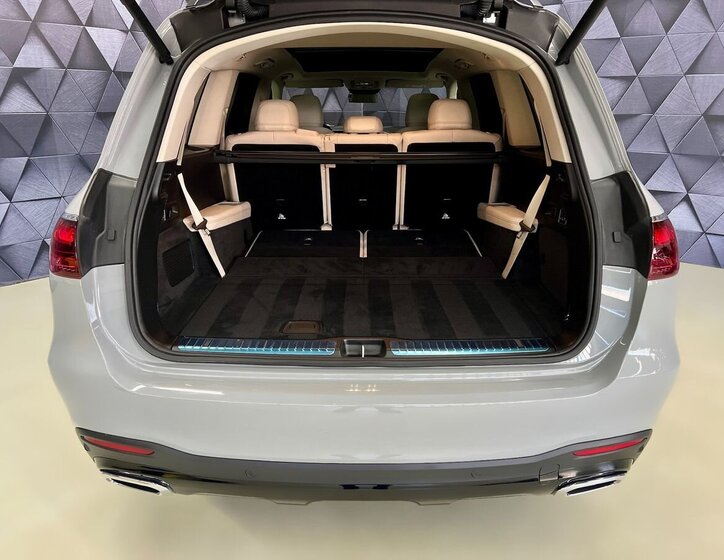 Mercedes-Benz GLS SUV 3,0 l 270 kw