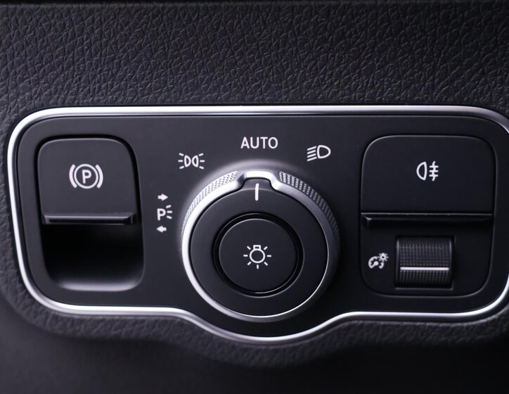 Mercedes-Benz GLB SUV 2,0 l 110 kw