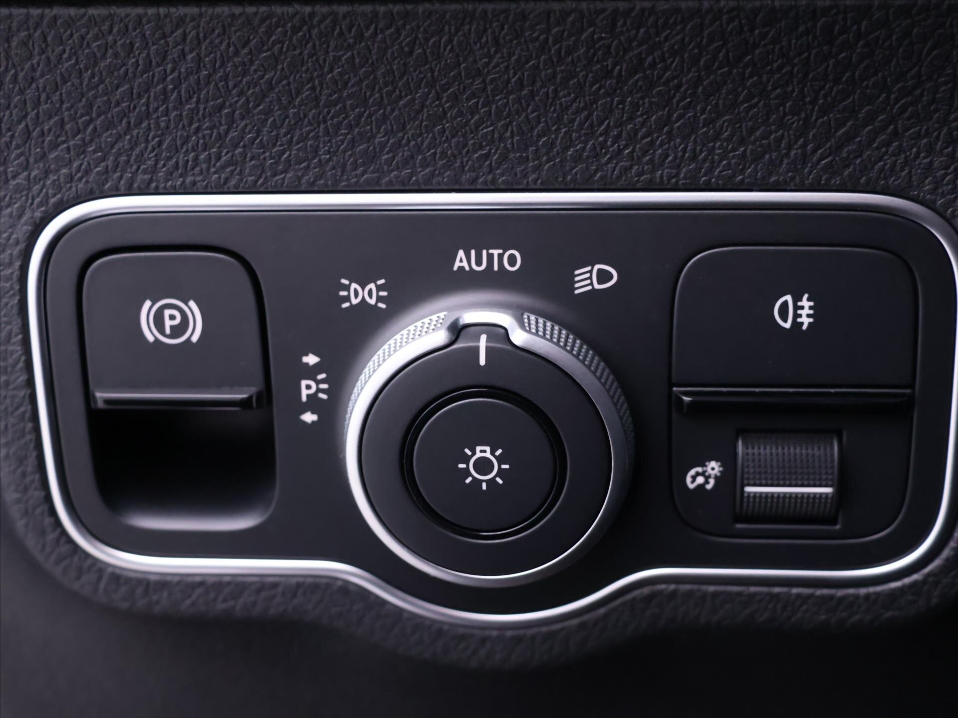 Mercedes-Benz GLB SUV 2,0 l 110 kw