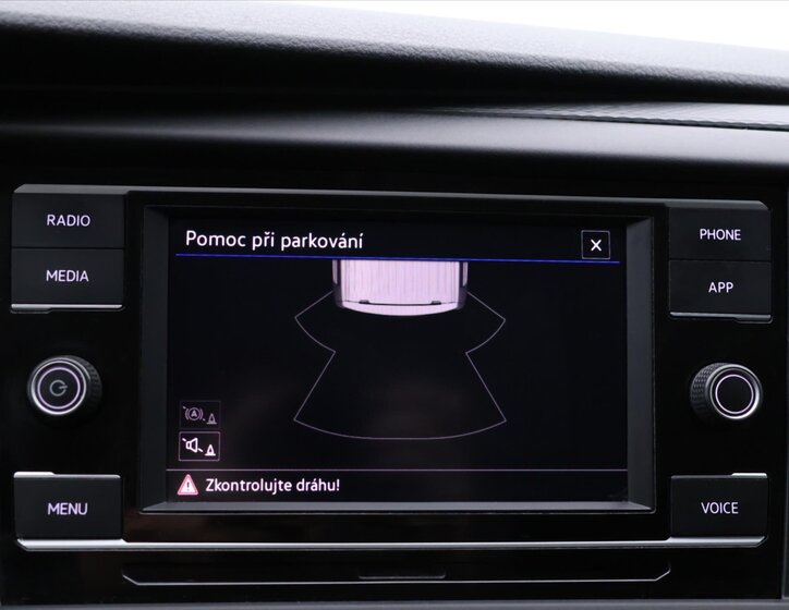 Volkswagen Transporter 18