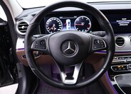Mercedes-Benz Třídy E Sedan 2,0 l 143 kw
