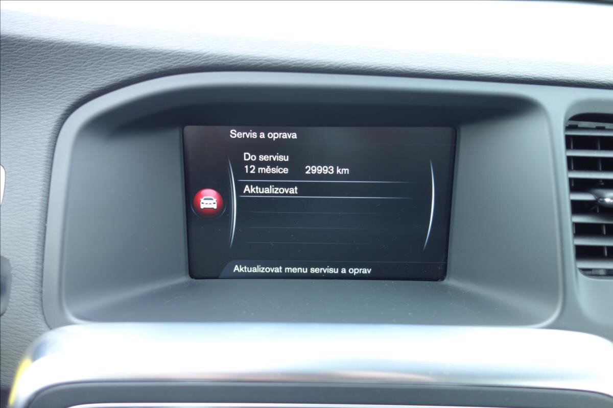 Volvo V60 Kombi 2,0 l 133 kw