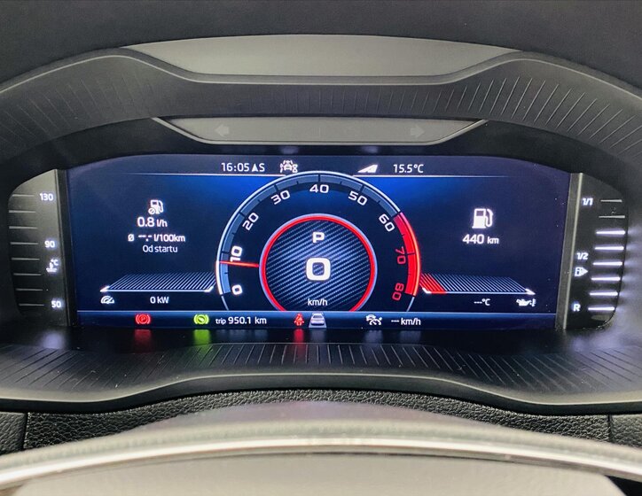 Škoda Karoq SUV / Terénní 1,5 l 110 kw